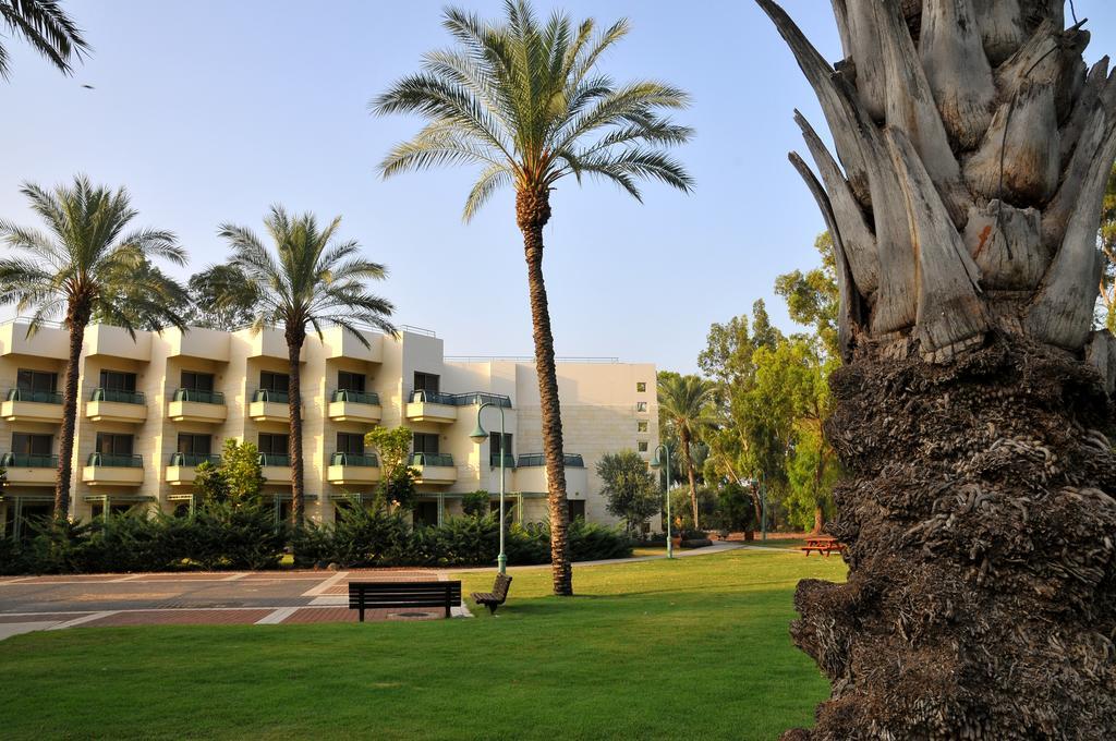 Kinar Galilee Hotel Exterior photo