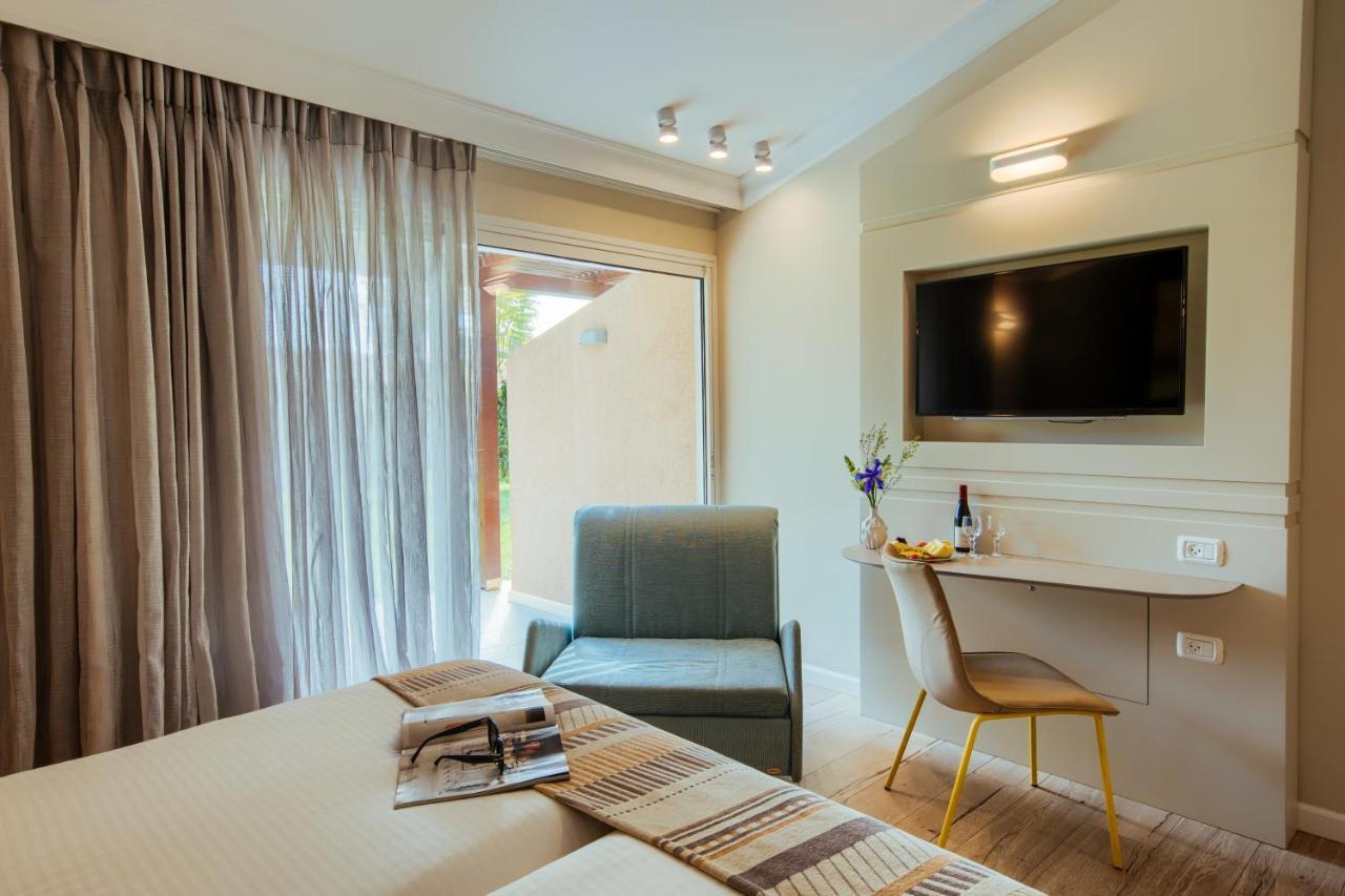Kinar Galilee Hotel Exterior photo